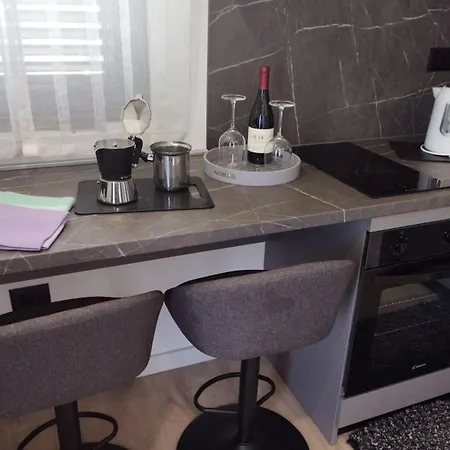 Maestral Apartamento *