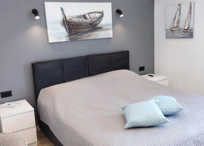 Maestral Apartamento *